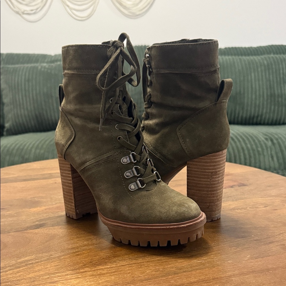 Vince Camuto Dark Green Lace-Up Boots